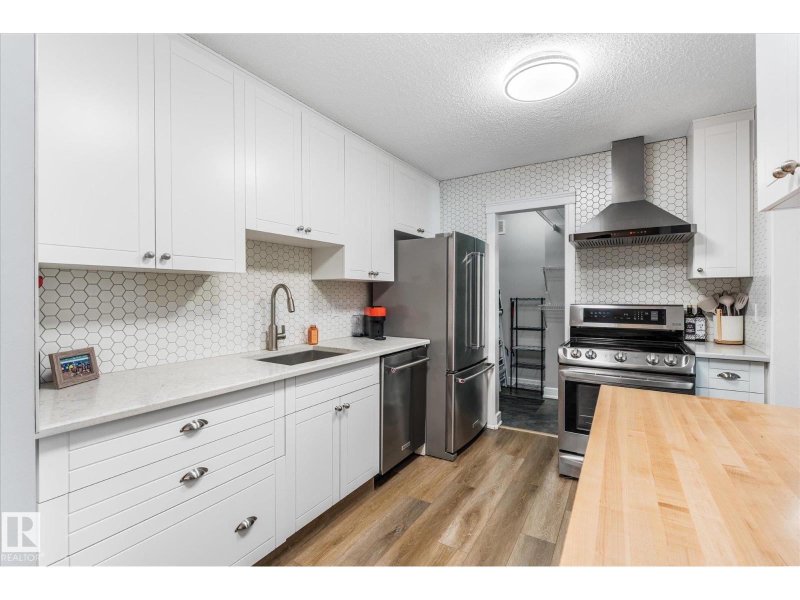 #38 2115 118 St Nw Property Photo 30