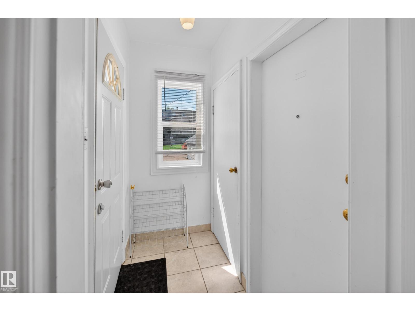 11010 106 St Nw Property Photo 26