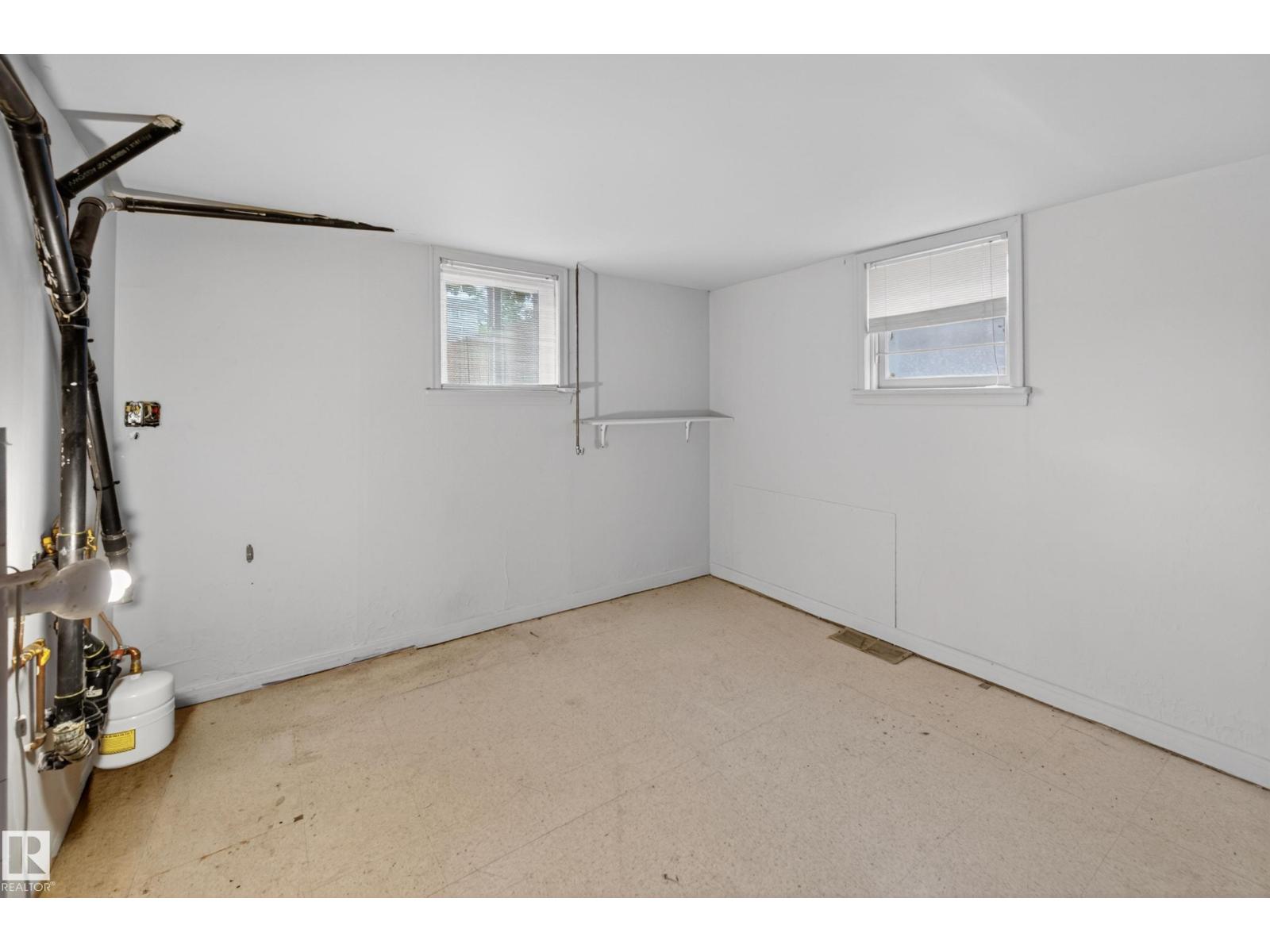 11010 106 St Nw Property Photo 51