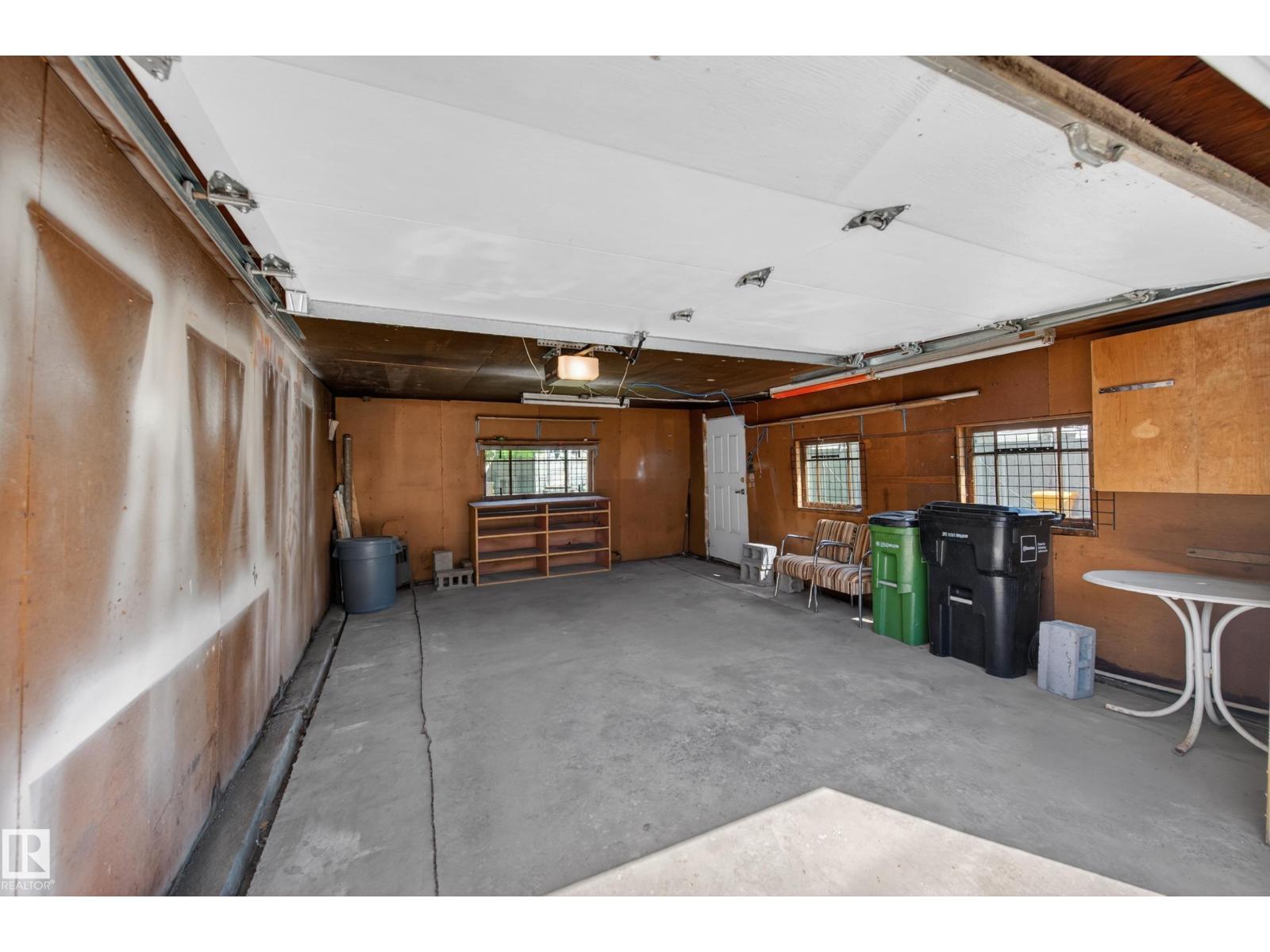 11010 106 St Nw Property Photo 64