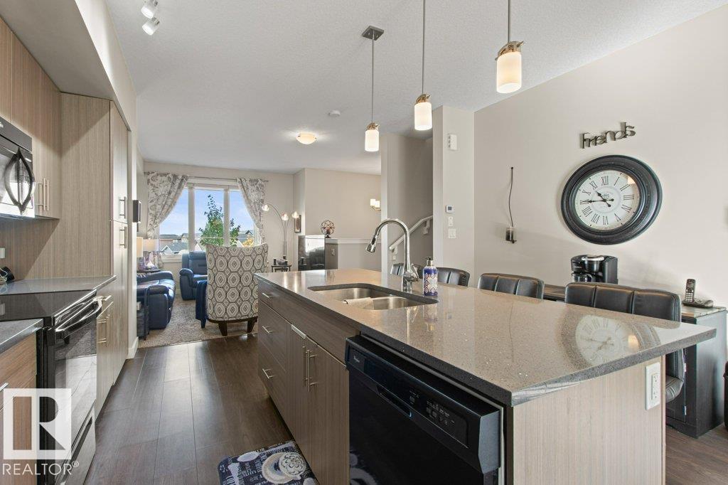 #3 1480 Watt Dr Sw Property Photo 17