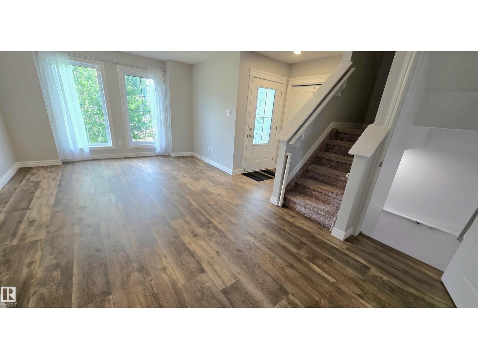 803 Secord Bv Nw Property Photo 13