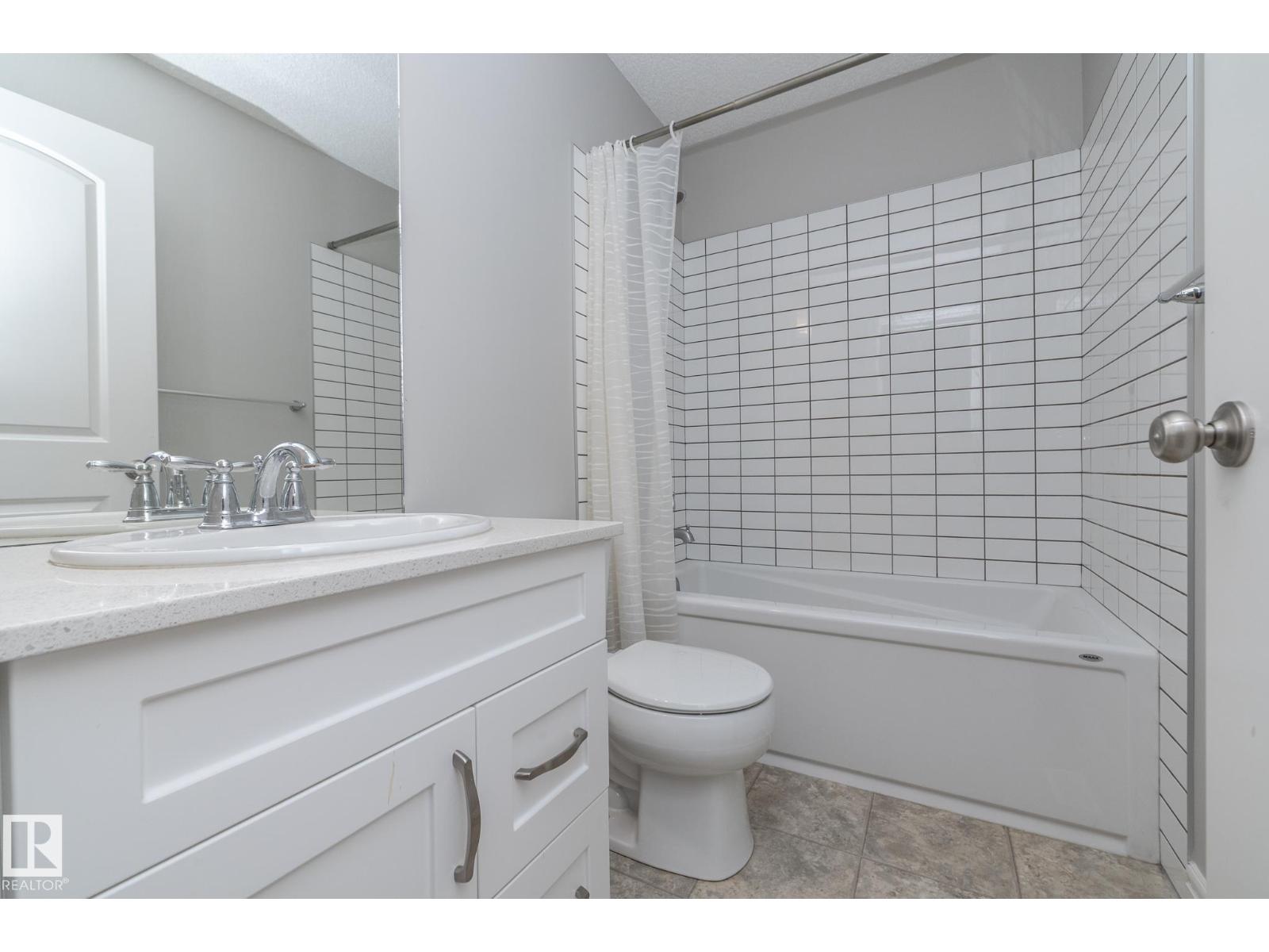 803 Secord Bv Nw Property Photo 20