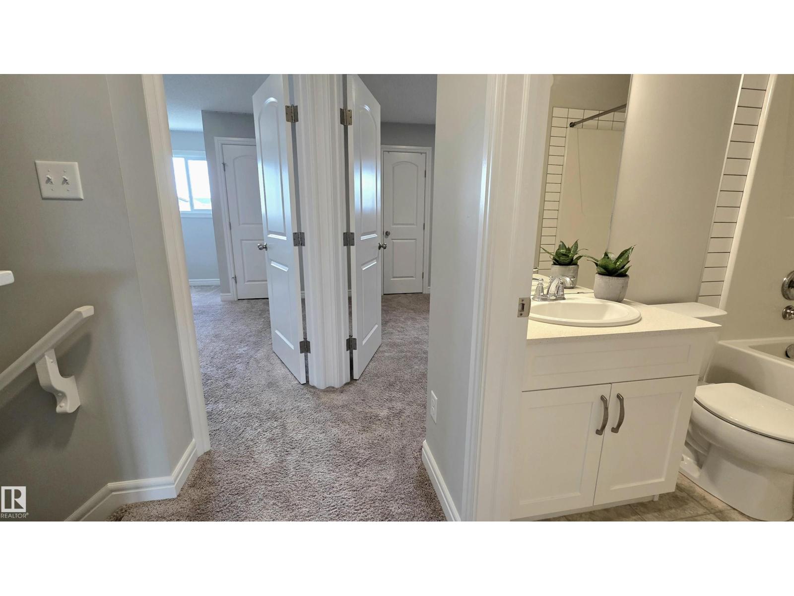803 Secord Bv Nw Property Photo 26