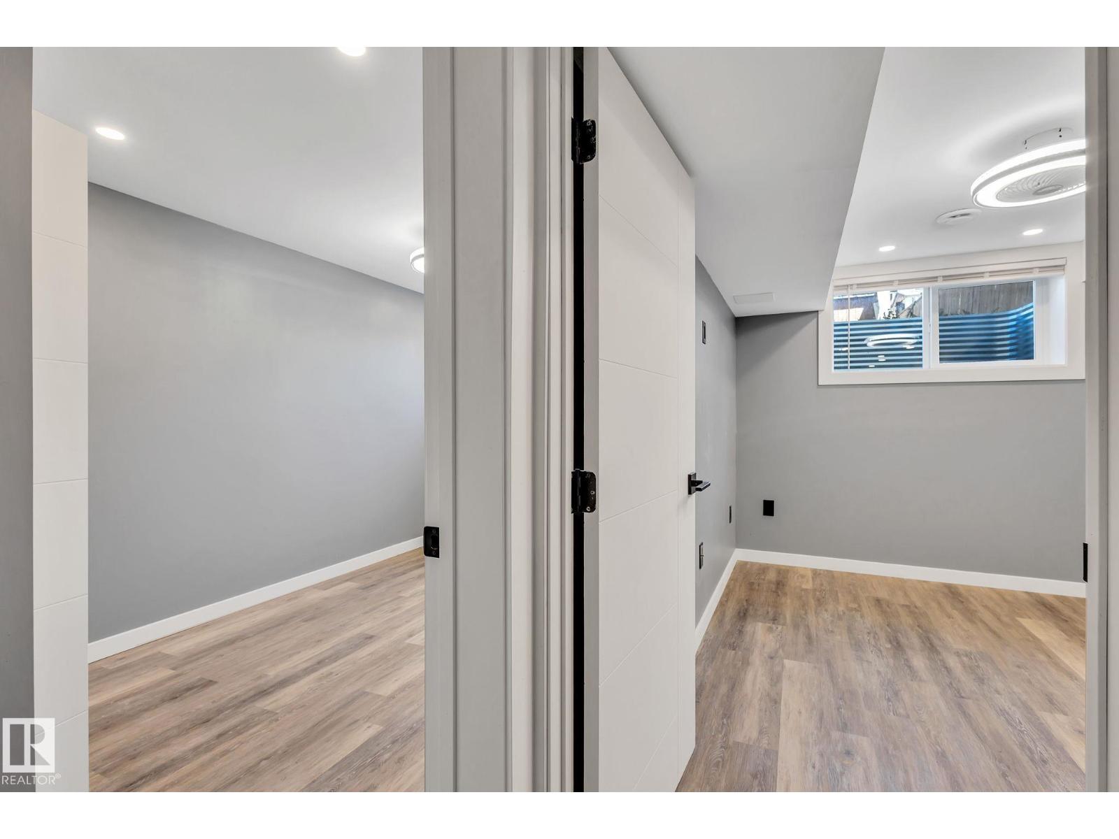 8823-8825 95 St Nw Property Photo 25