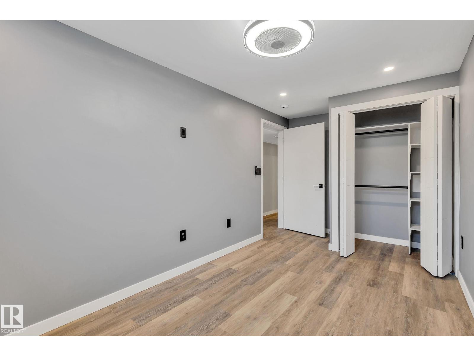 8823-8825 95 St Nw Property Photo 28