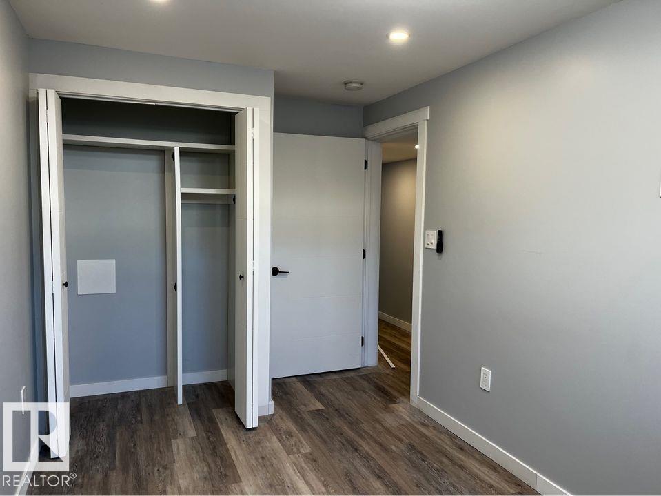 8823-8825 95 St Nw Property Photo 41