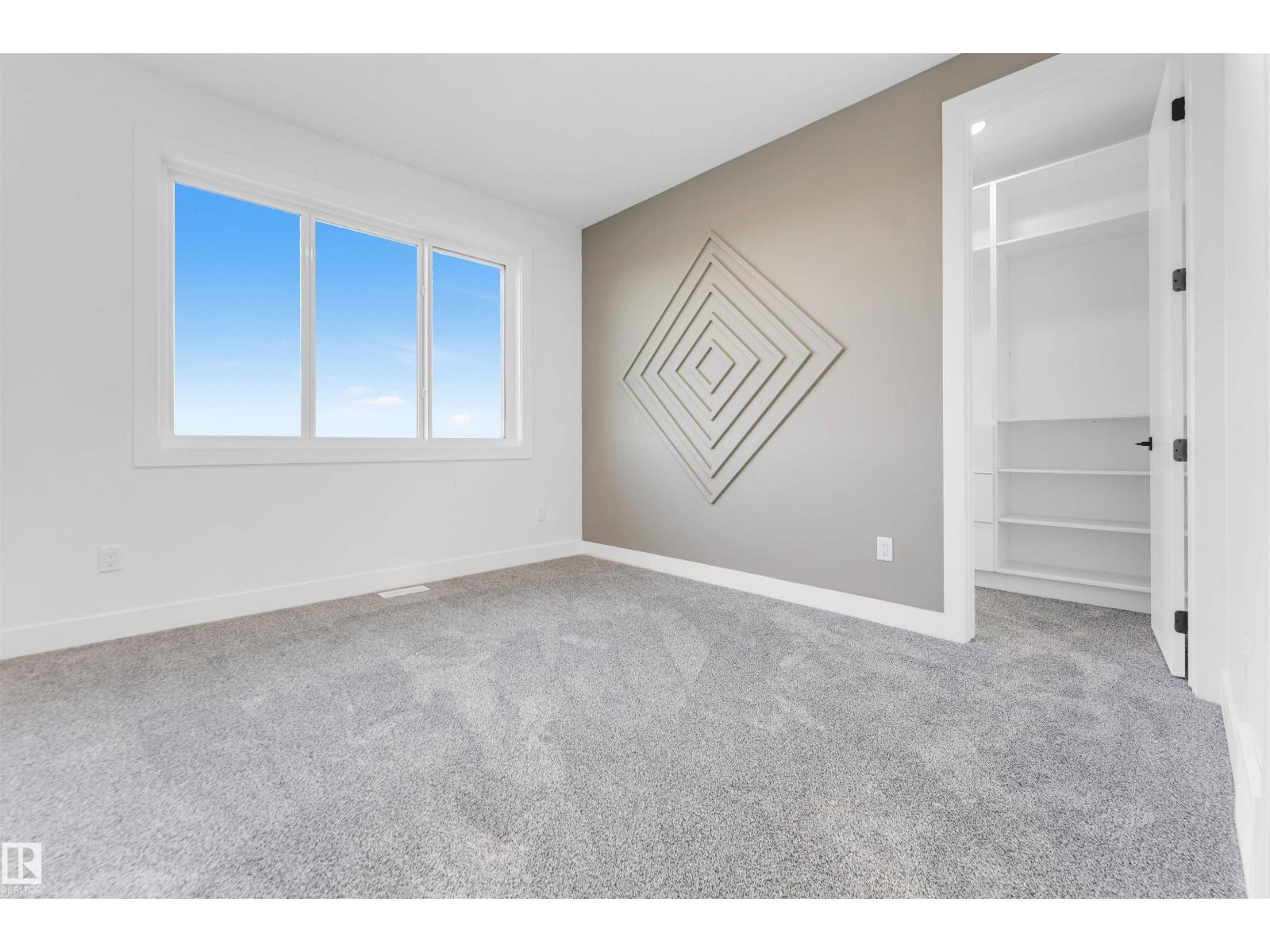 13136 187 Av Nw Property Photo 32
