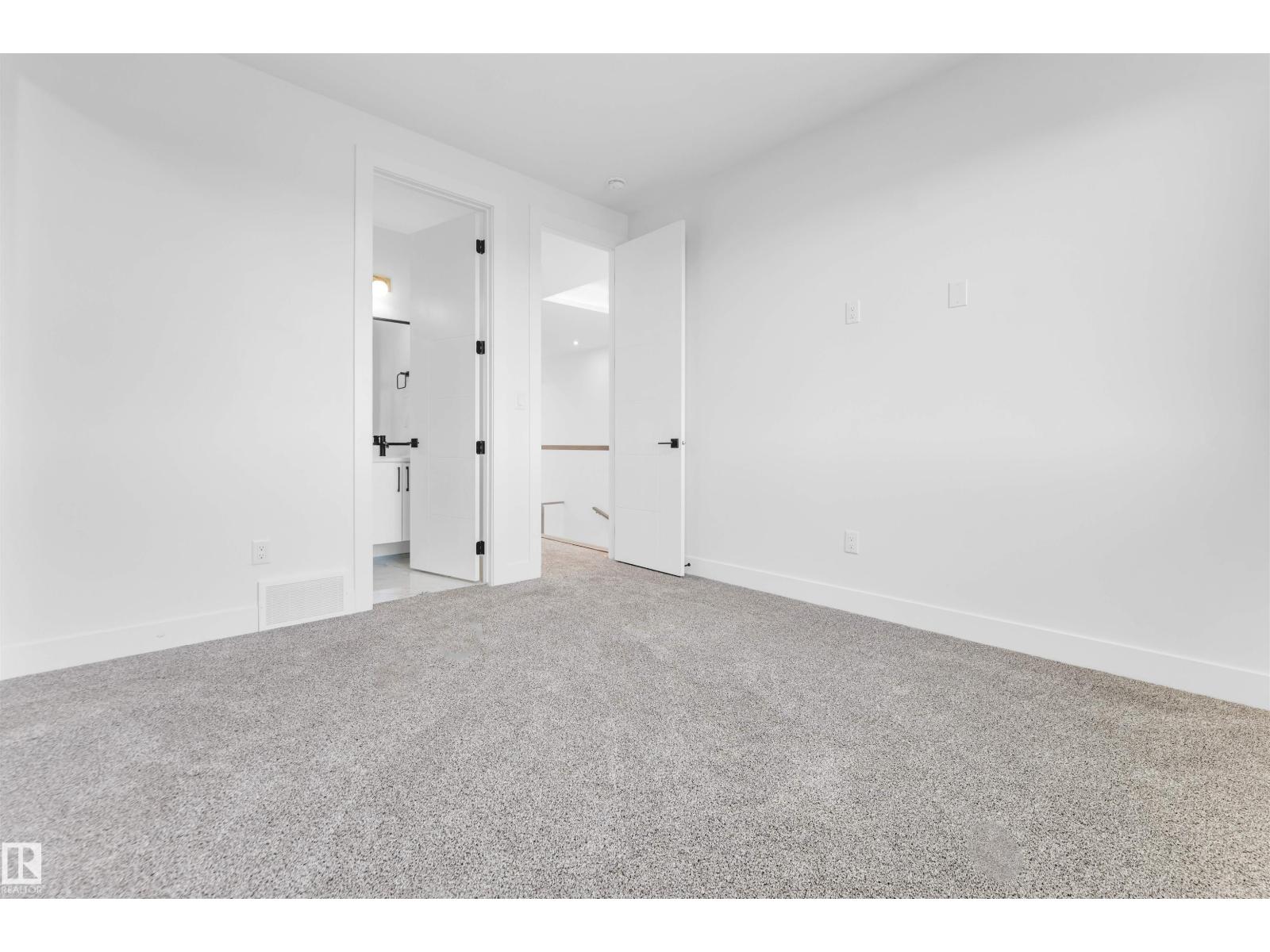 13136 187 Av Nw Property Photo 36