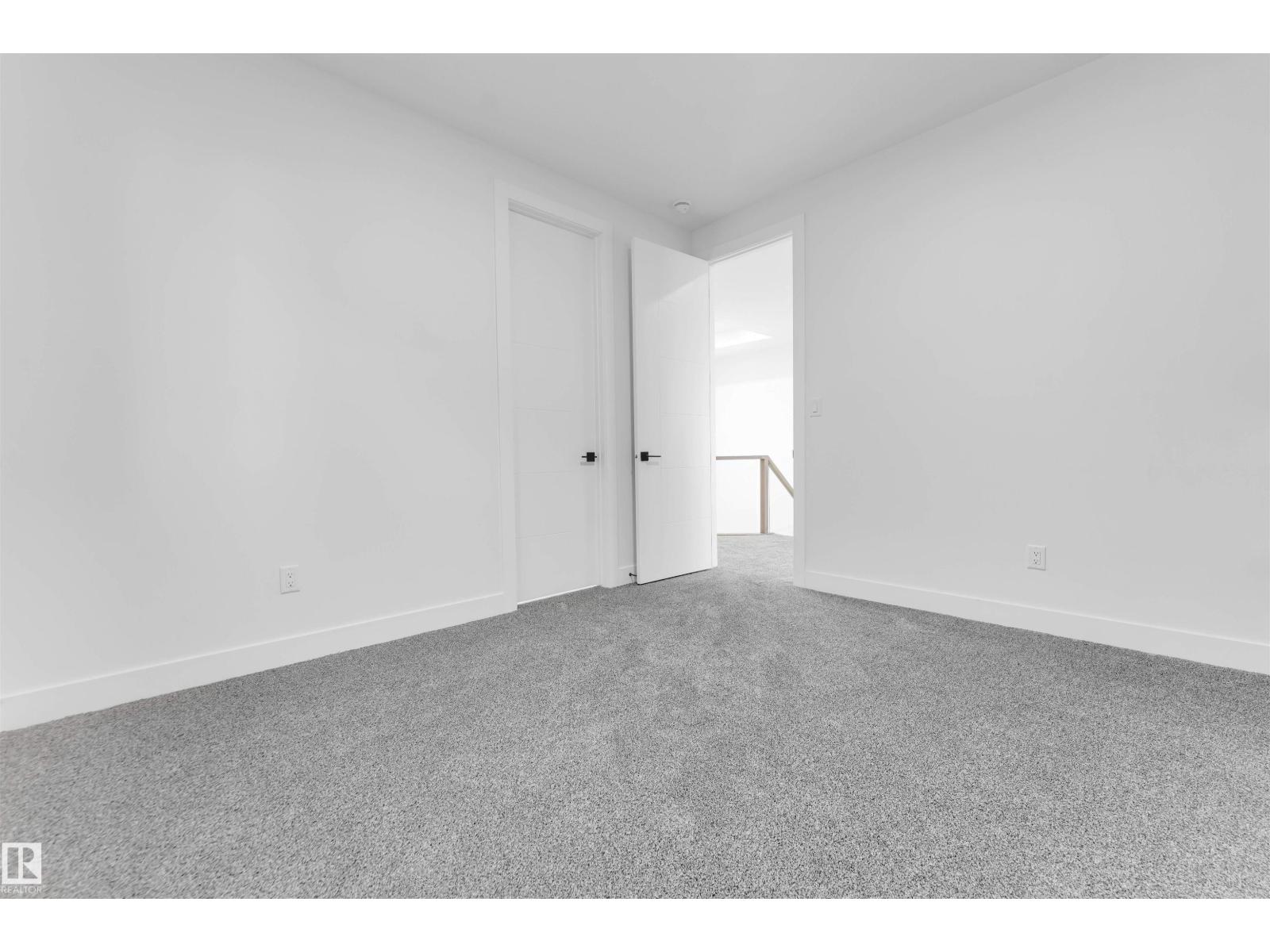 13136 187 Av Nw Property Photo 37