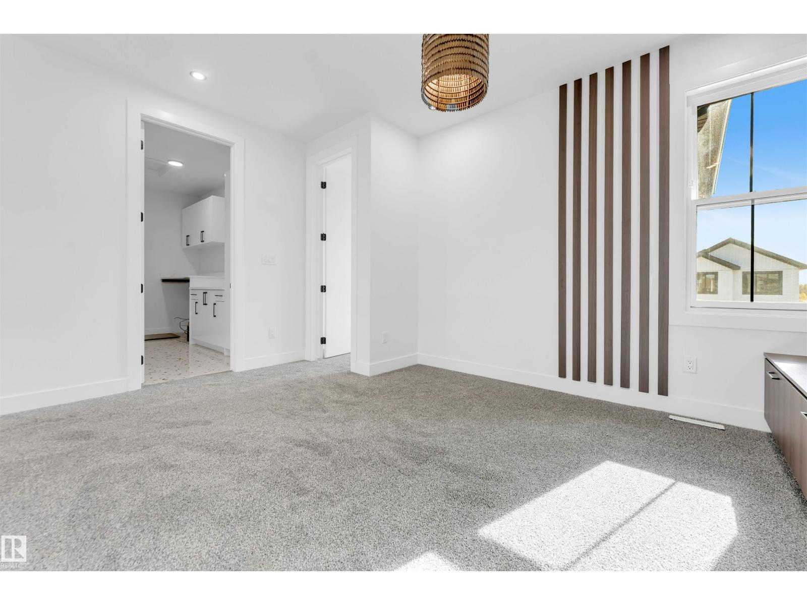 13136 187 Av Nw Property Photo 42