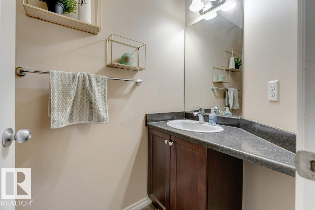 3514 16 St Nw Property Photo 12