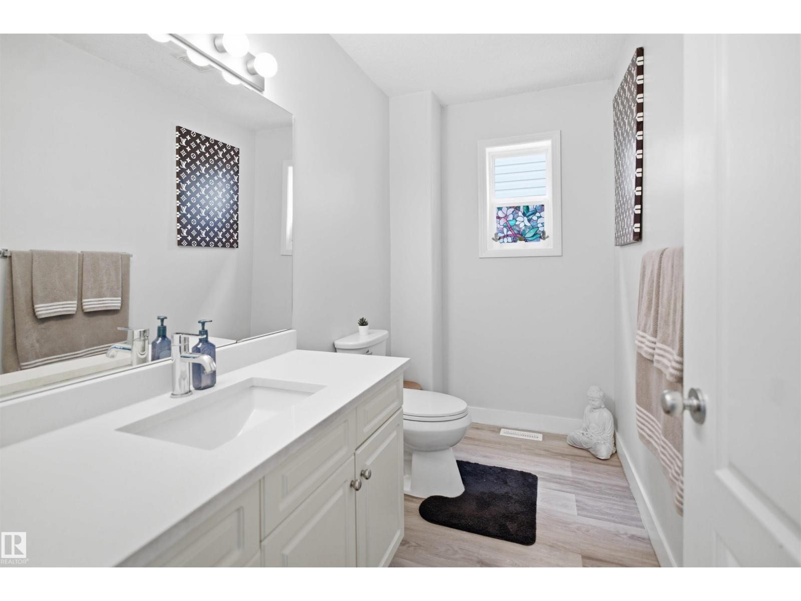 714 87 Street Sw Property Photo 13