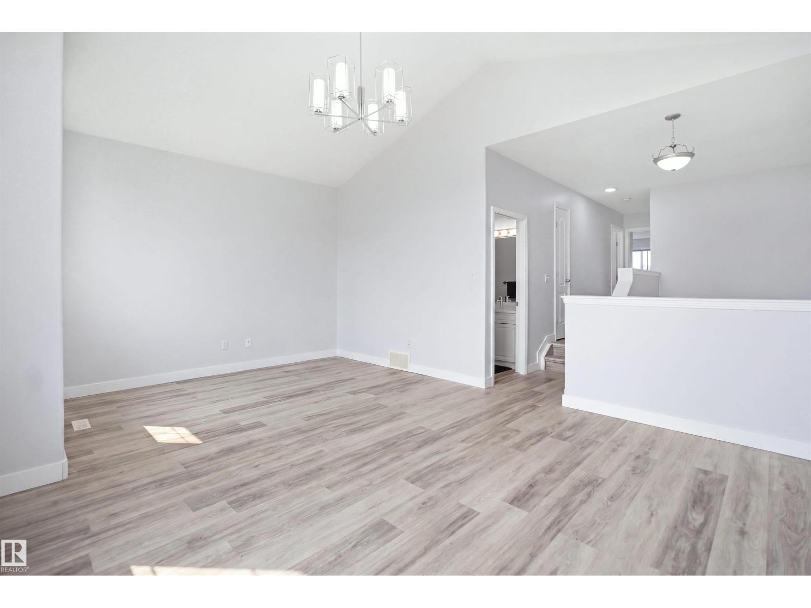 714 87 Street Sw Property Photo 22