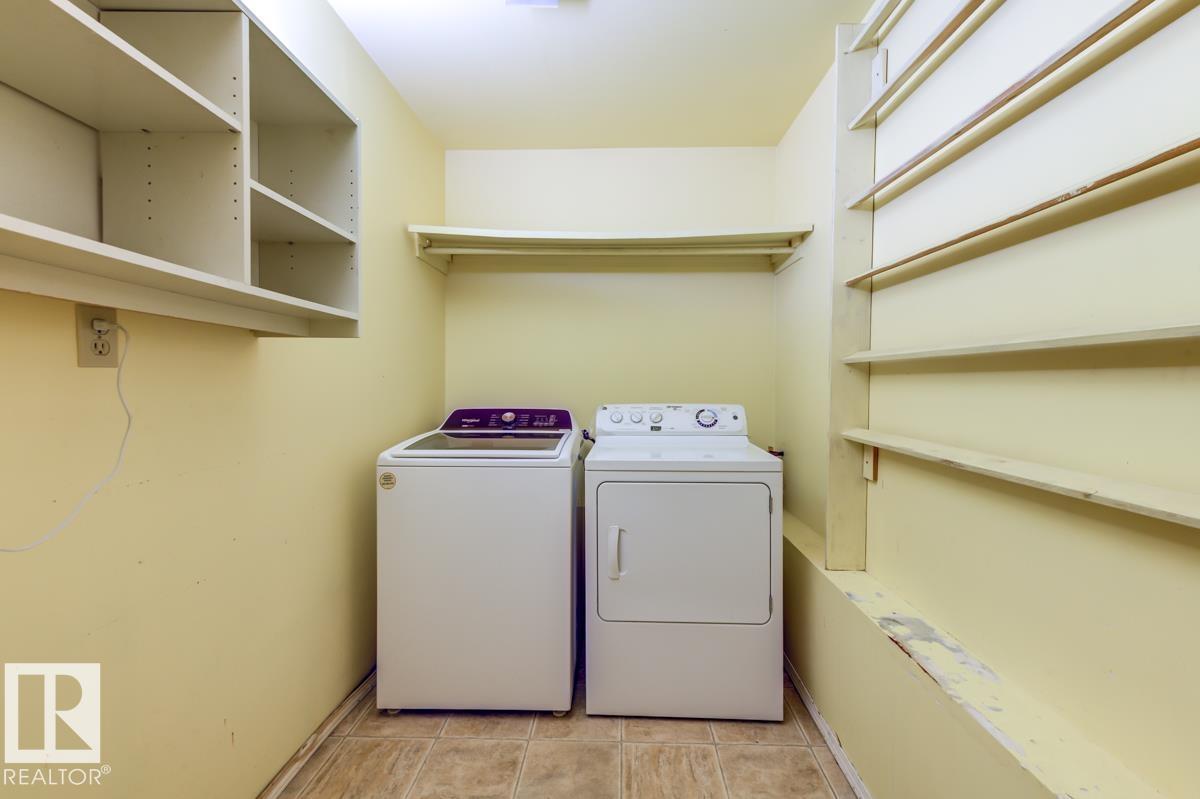 3908 28 Av Nw Property Photo 42