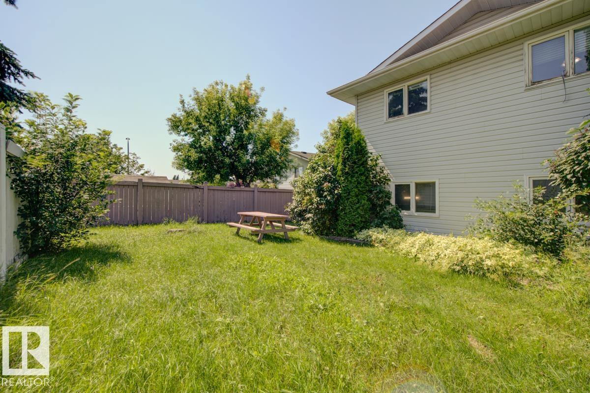 3908 28 Av Nw Property Photo 48