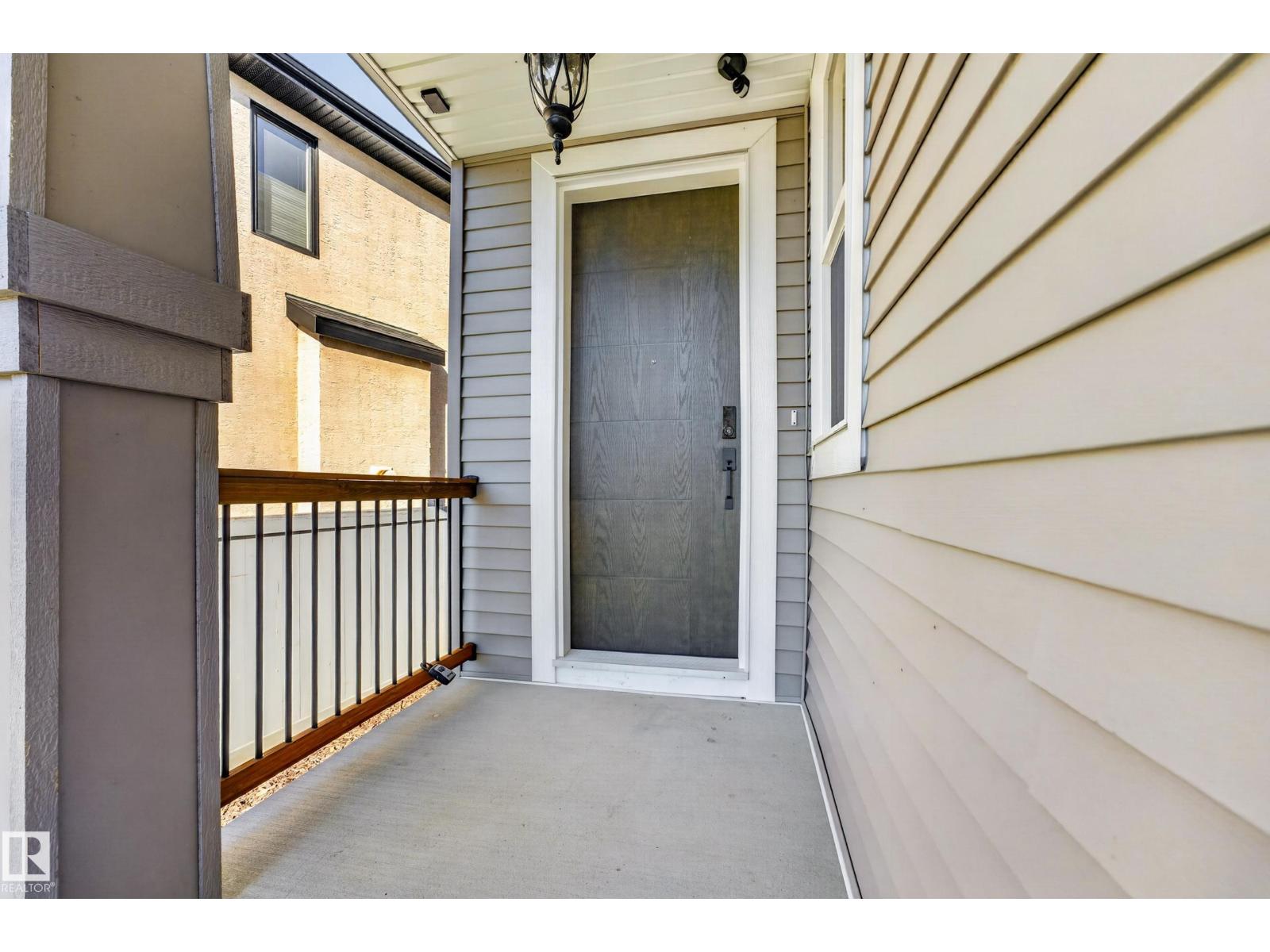 11010 174a Av Nw Property Photo 9