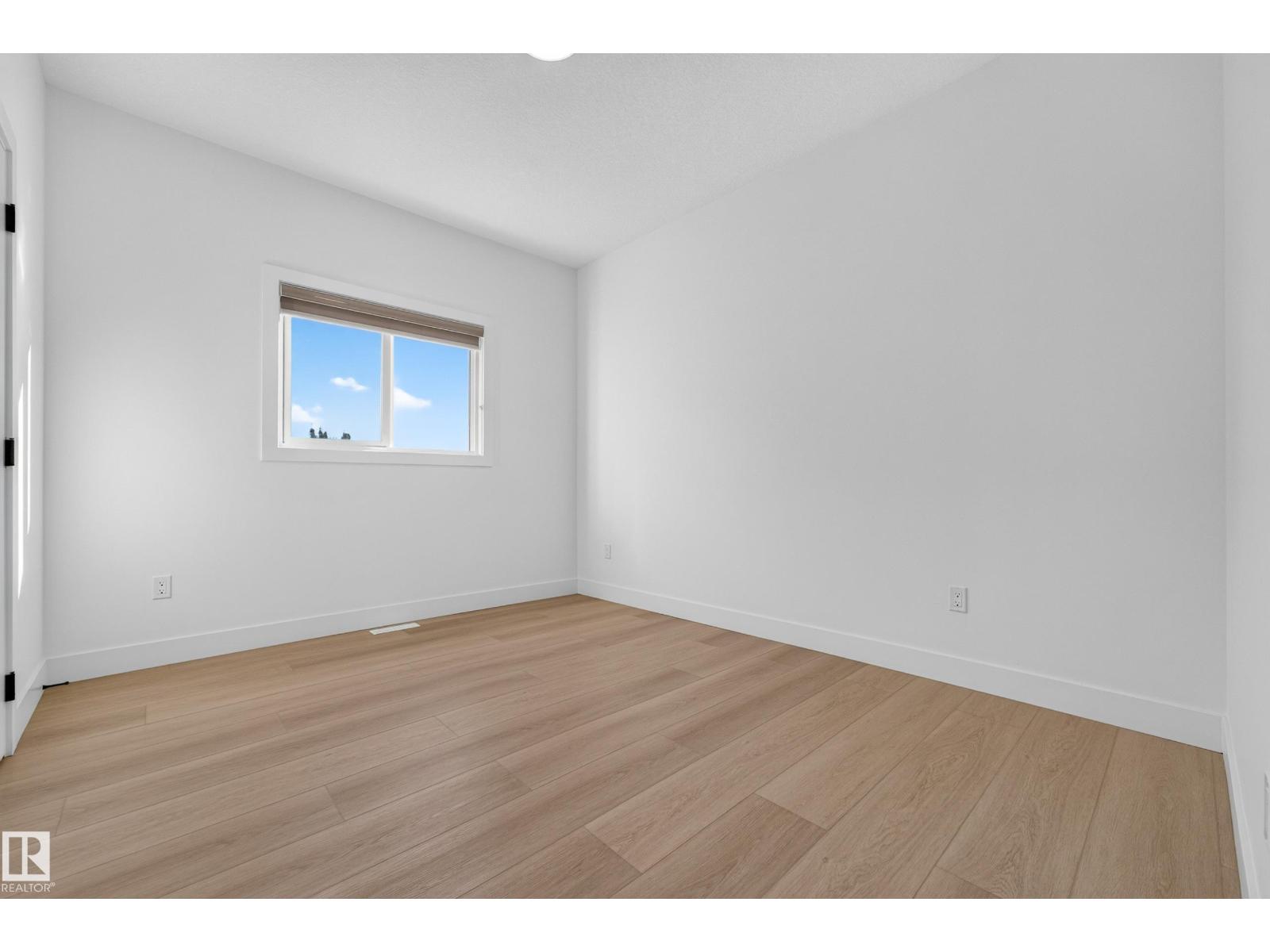 11010 174a Av Nw Property Photo 47