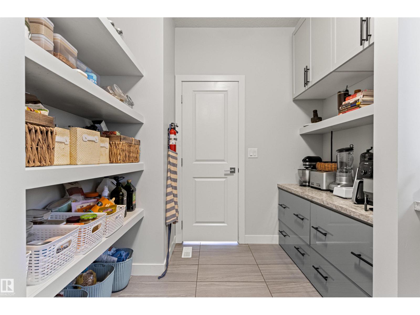 6615 Knox Pl Sw Property Photo 26