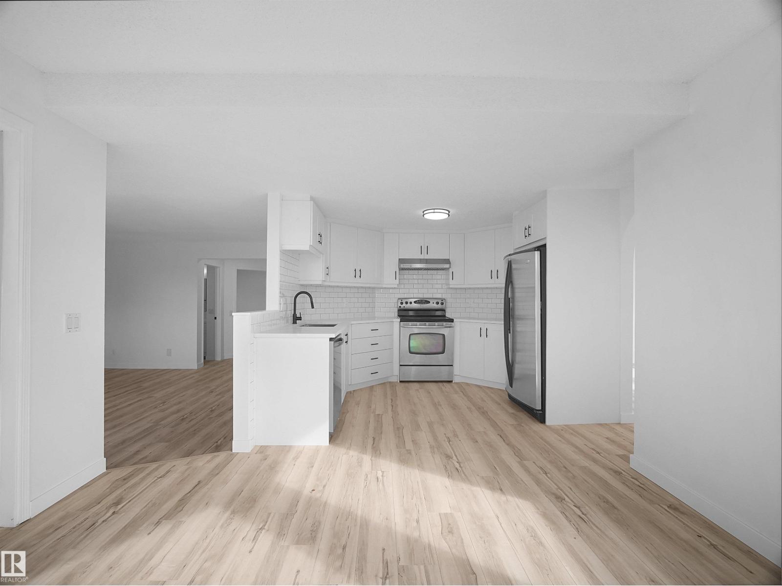4103 28 Av Nw Property Photo 17