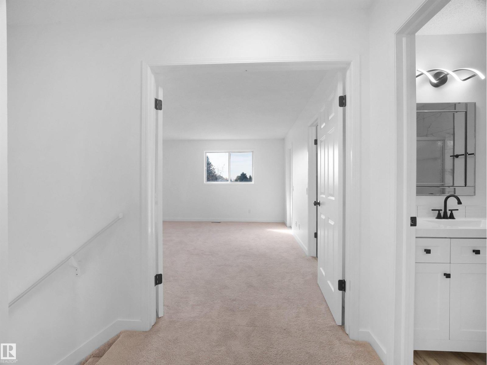 4103 28 Av Nw Property Photo 25