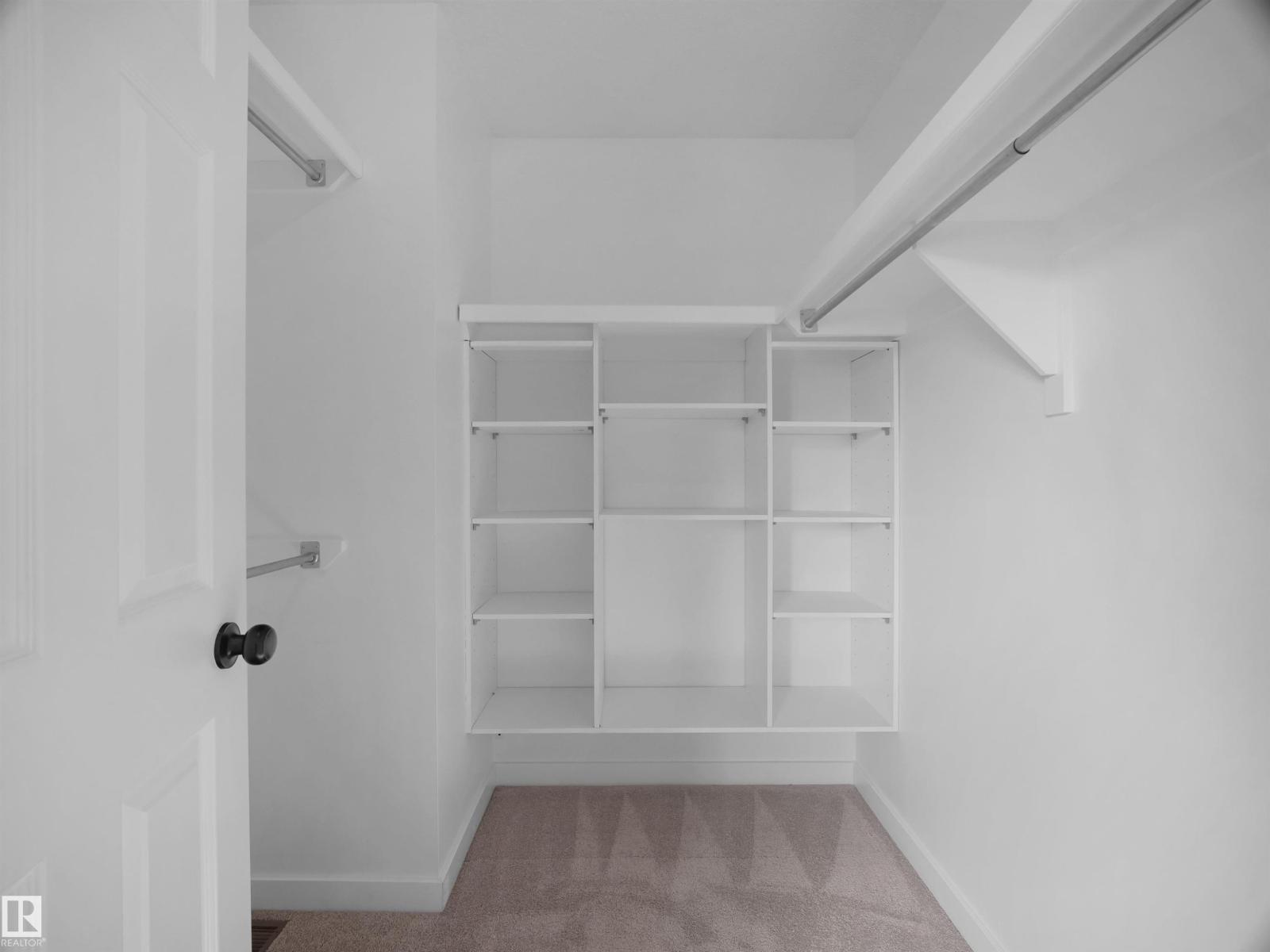 4103 28 Av Nw Property Photo 28