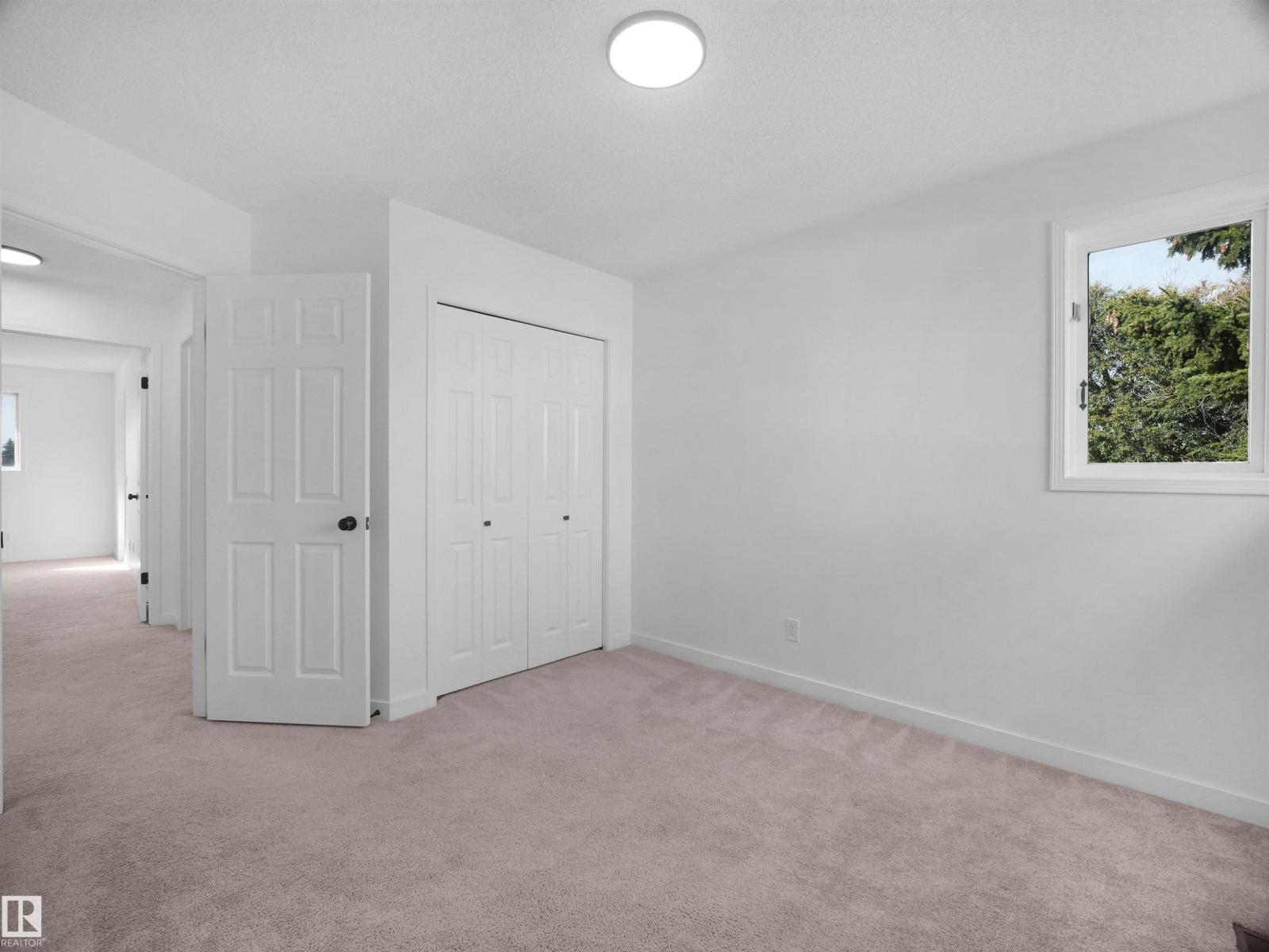 4103 28 Av Nw Property Photo 36