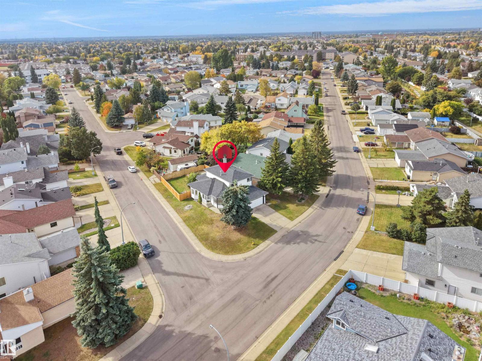 4103 28 Av Nw Property Photo 50