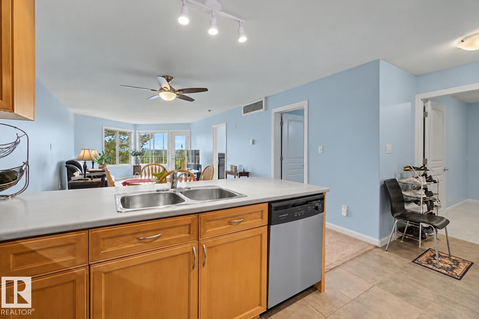 #303 530 Hooke Rd Nw Property Photo 5