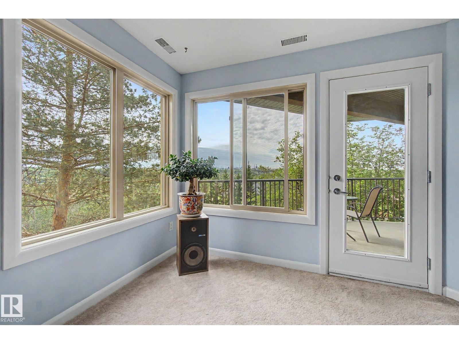 #303 530 Hooke Rd Nw Property Photo 13