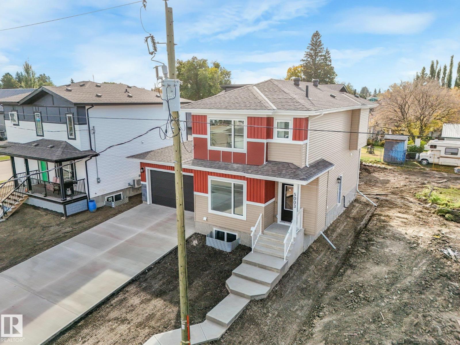 5003 51 Av Property Photo 12