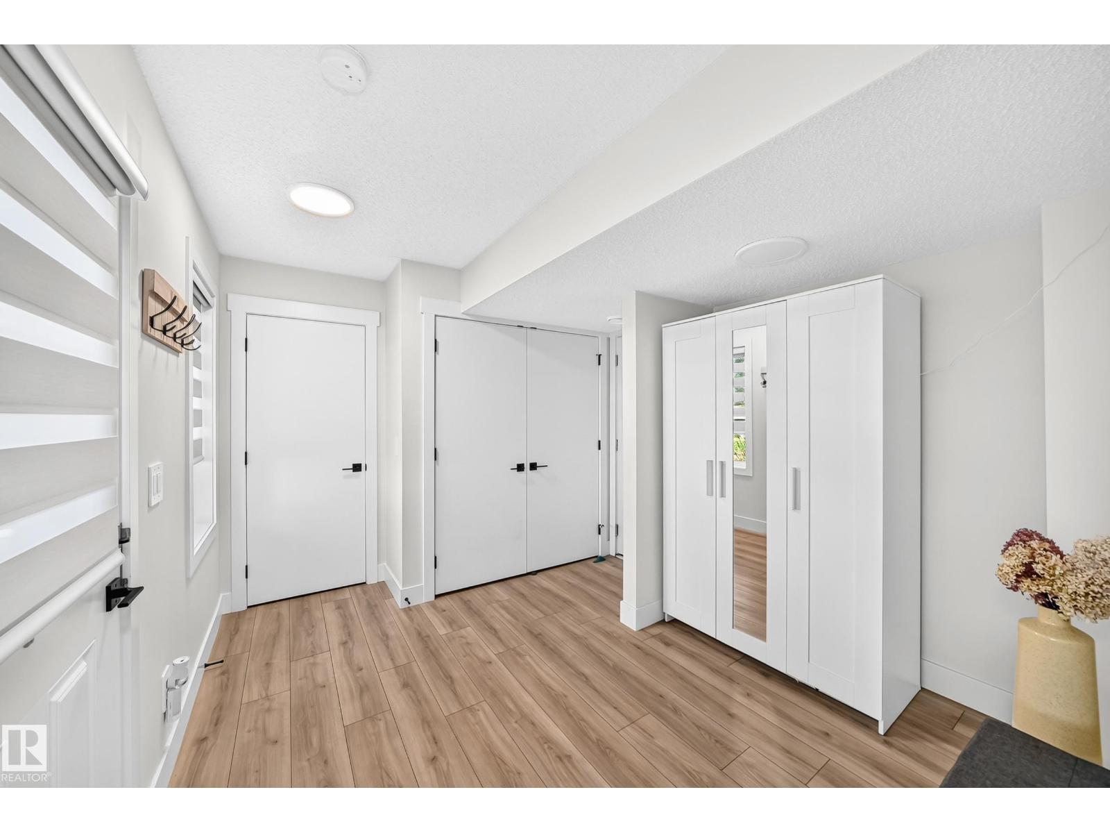 #70 16335 84 St Nw Property Photo 5