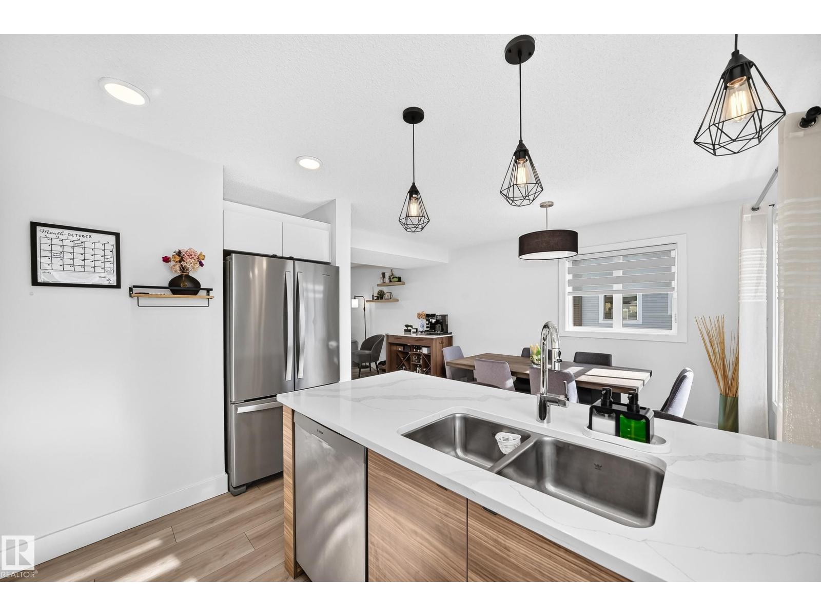 #70 16335 84 St Nw Property Photo 9