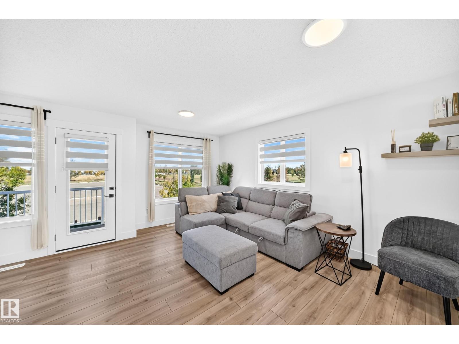 #70 16335 84 St Nw Property Photo 17