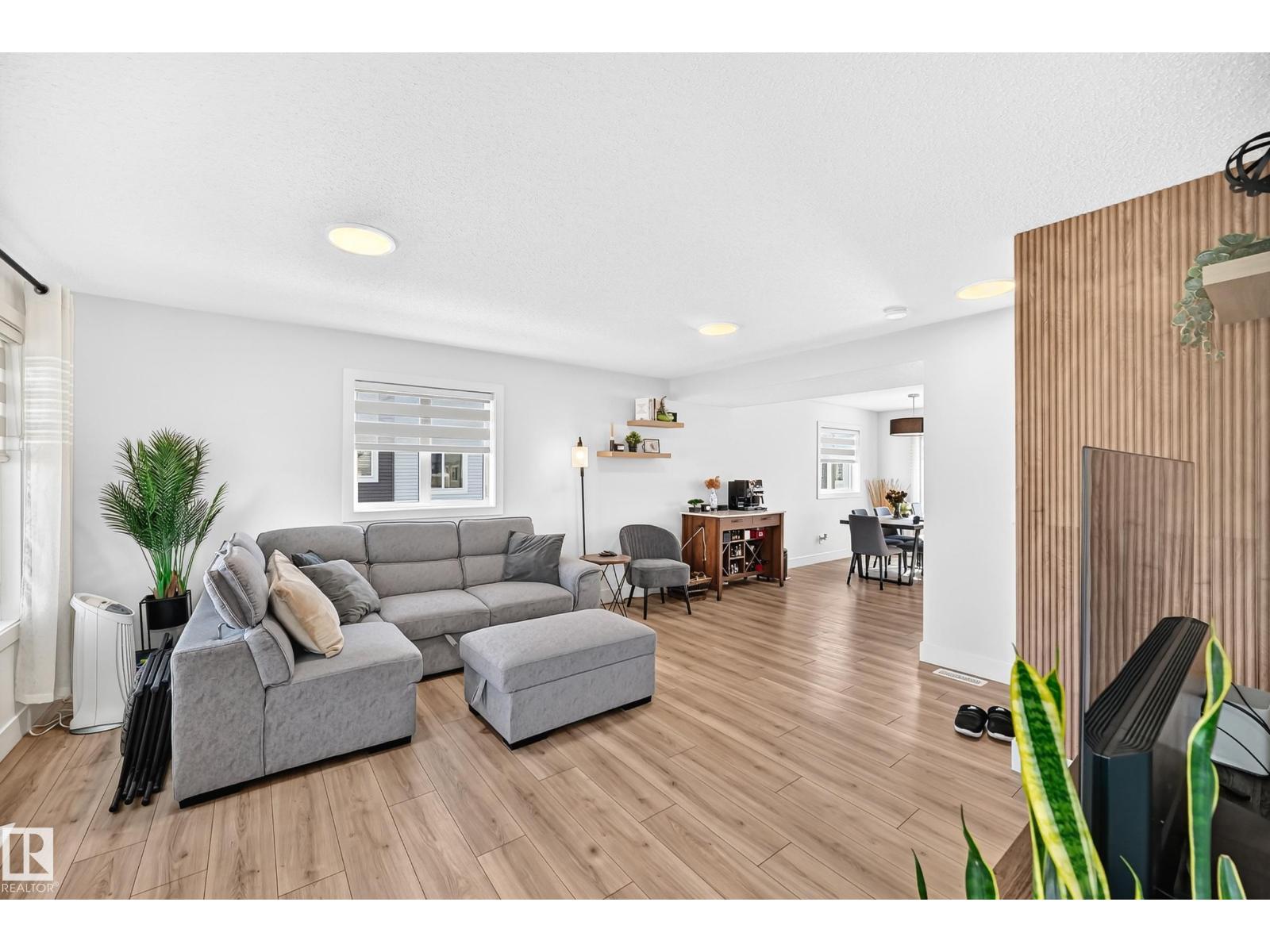 #70 16335 84 St Nw Property Photo 21