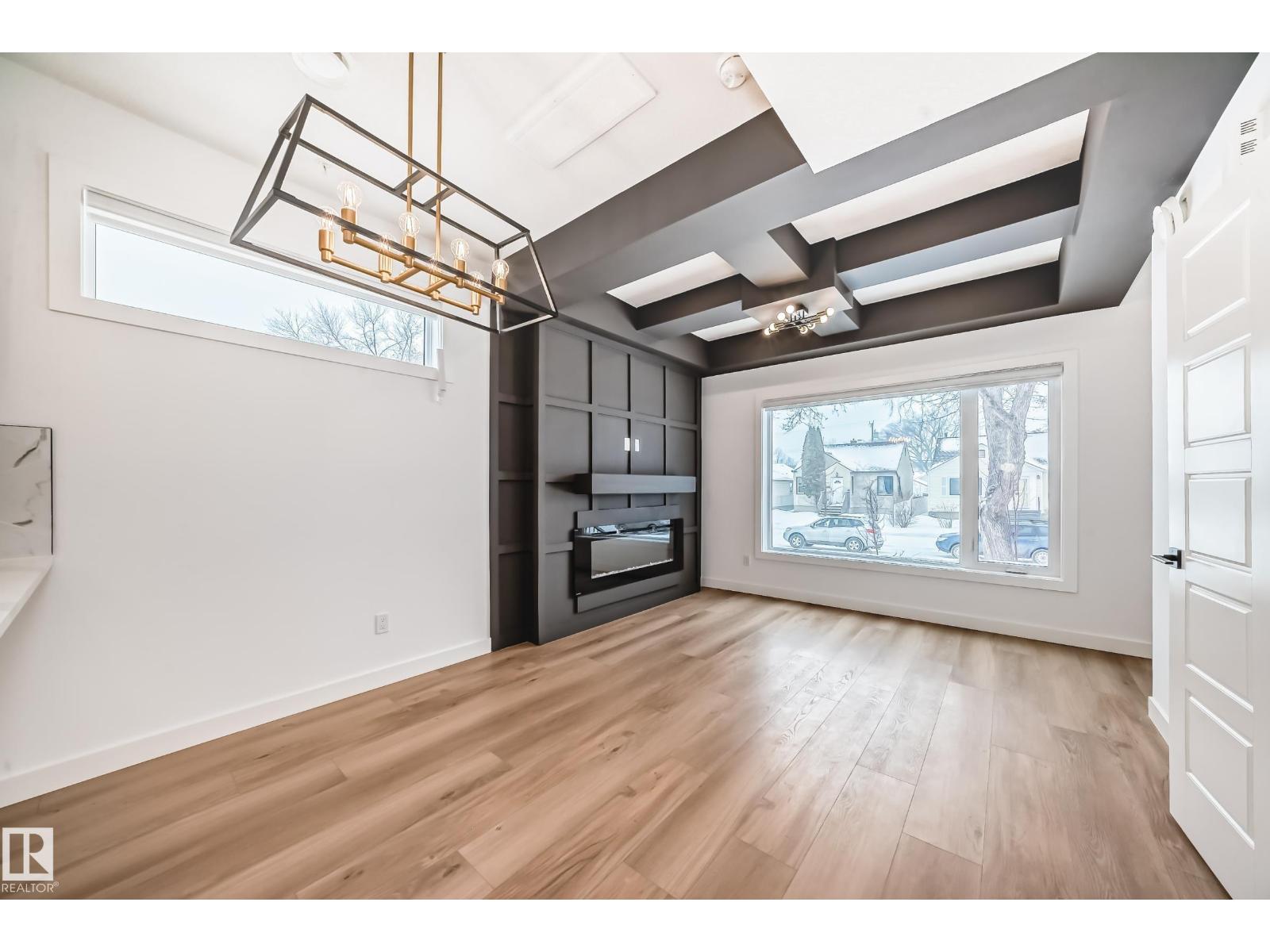 11519 & 11521 67 St Nw Property Photo 11