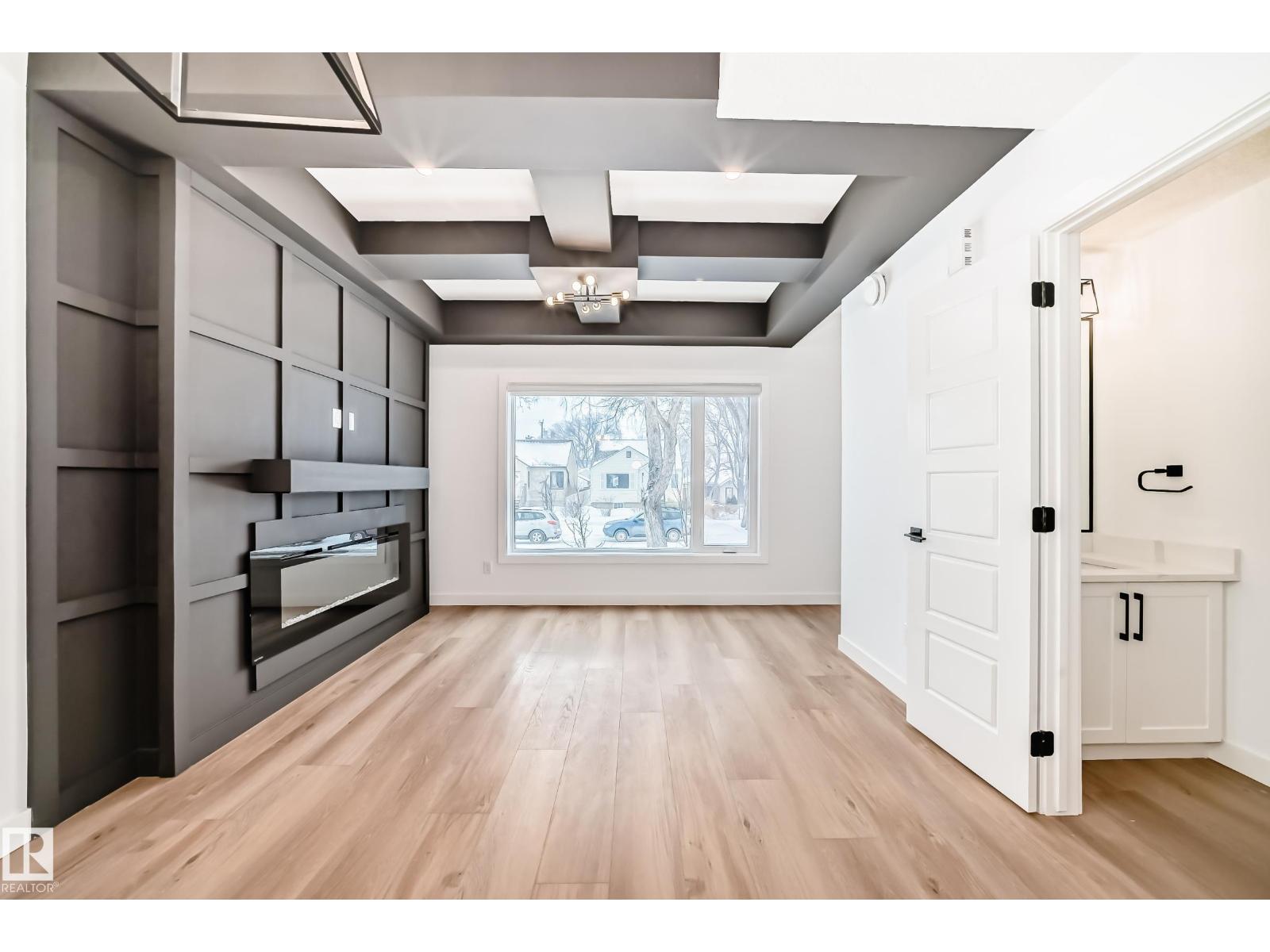 11519 & 11521 67 St Nw Property Photo 12