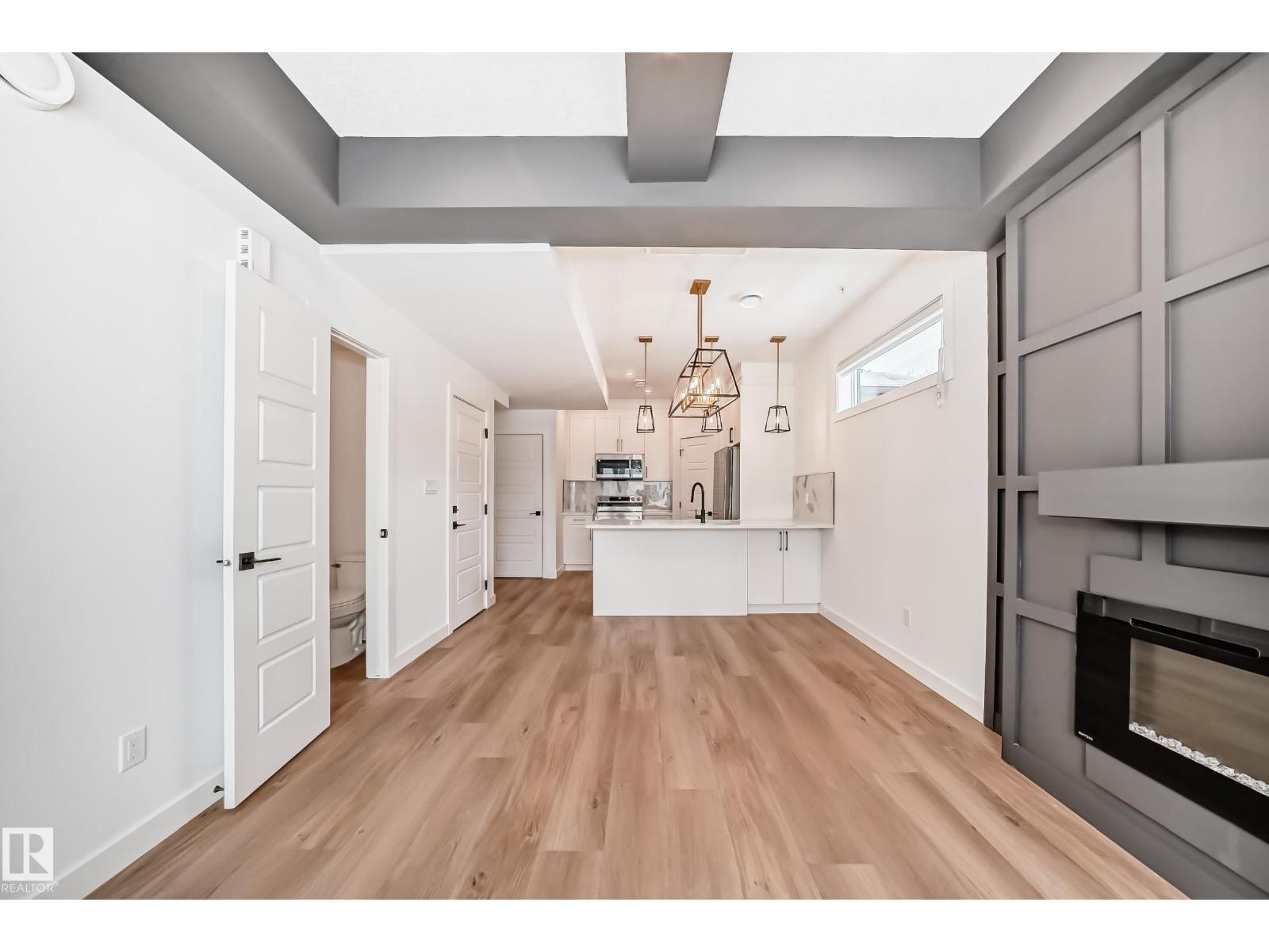 11519 & 11521 67 St Nw Property Photo 15