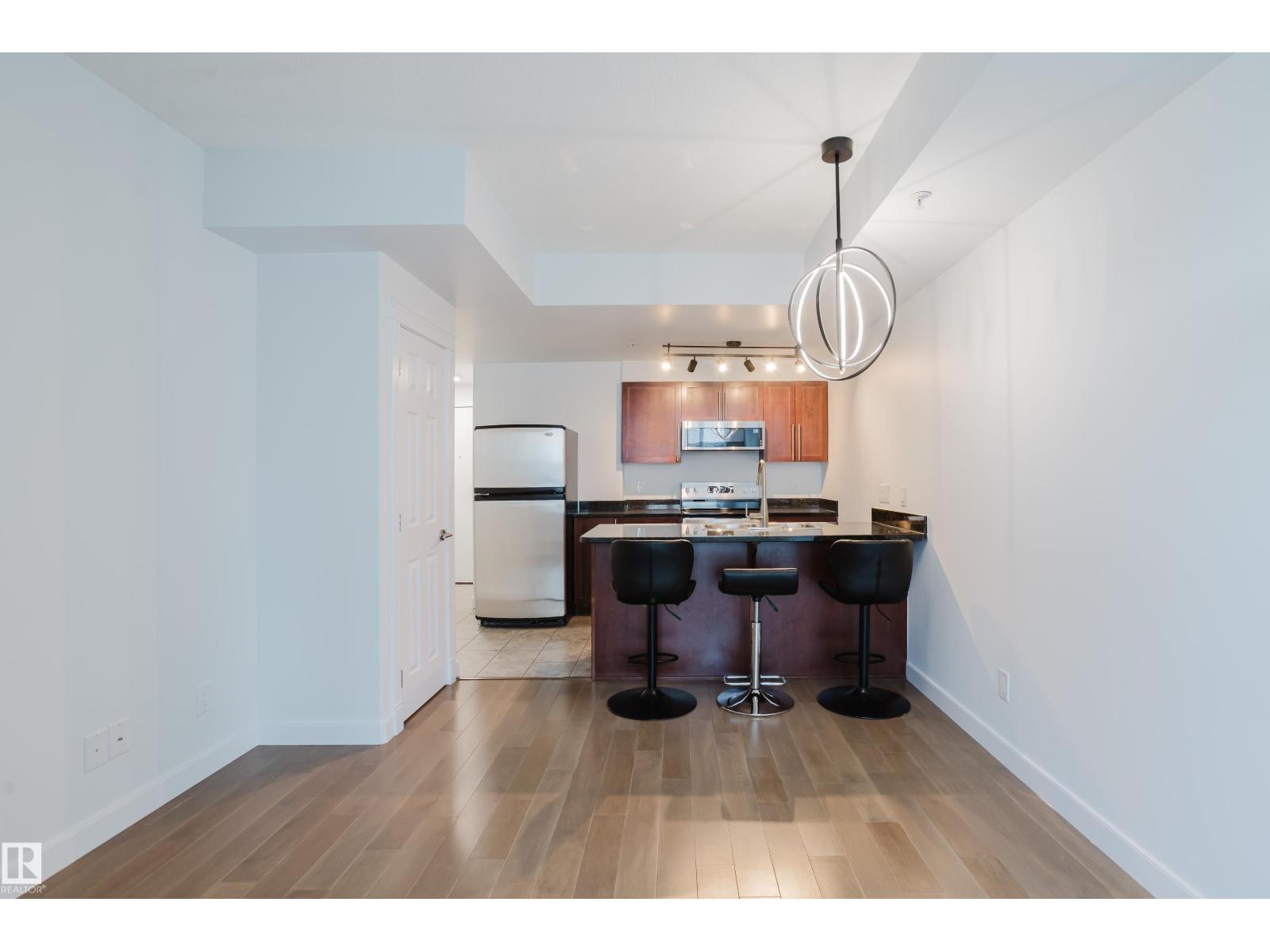#1603 9939 109 St Nw Property Photo 23