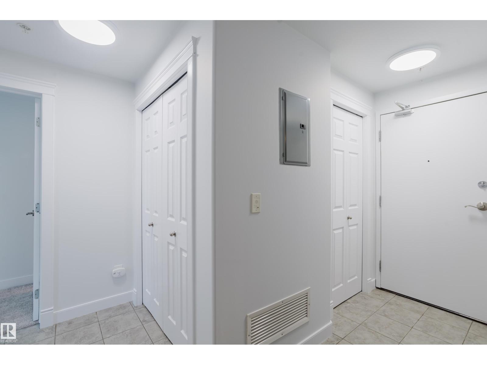 #1603 9939 109 St Nw Property Photo 25
