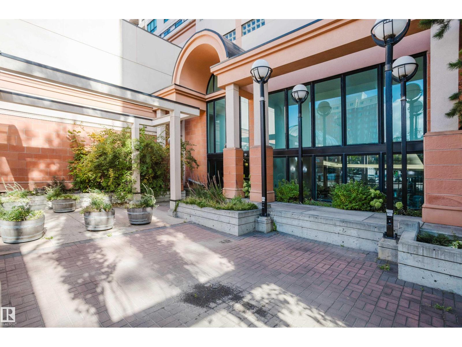 #1603 9939 109 St Nw Property Photo 56