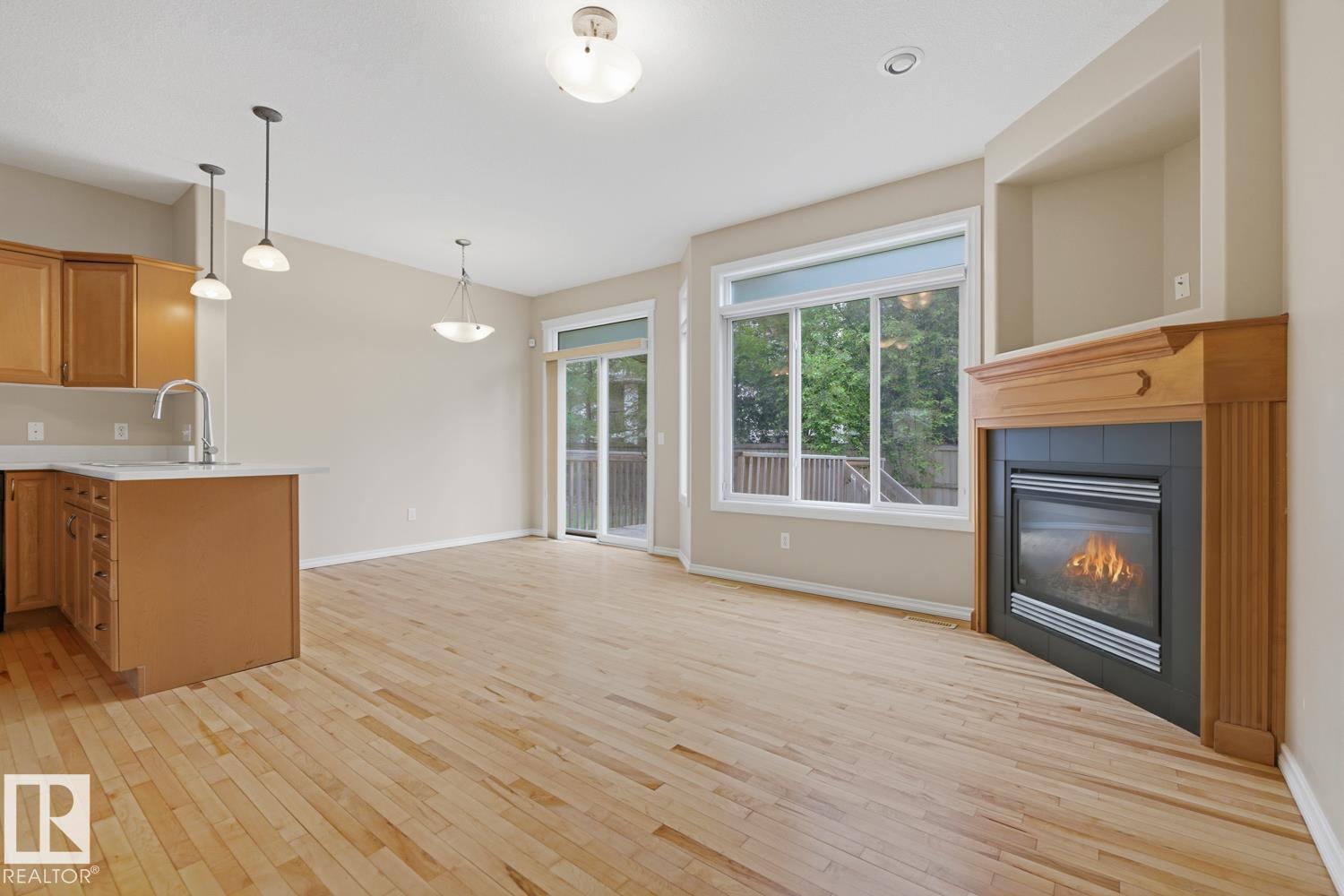 11612 11 Av Sw Property Photo 7