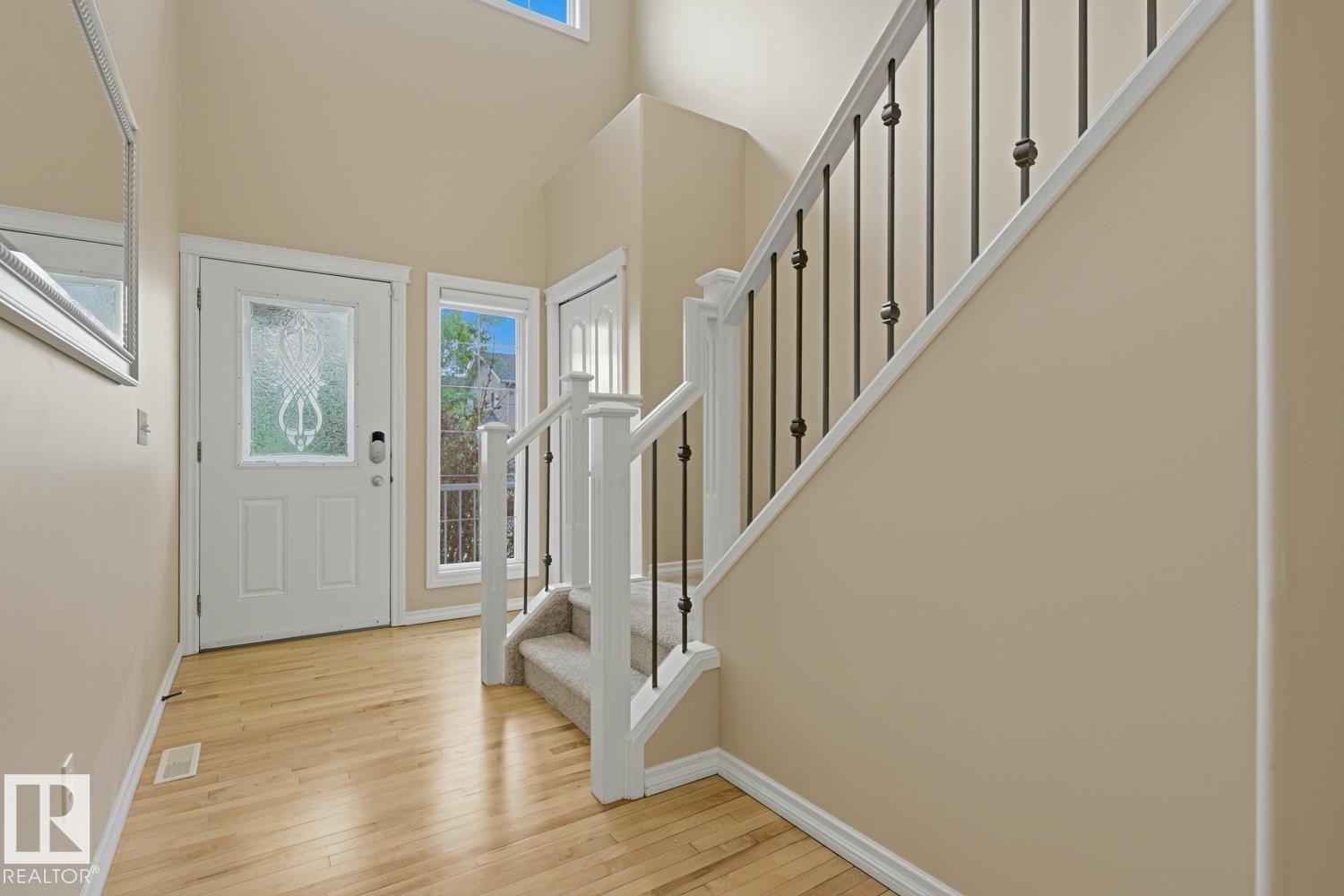 11612 11 Av Sw Property Photo 10