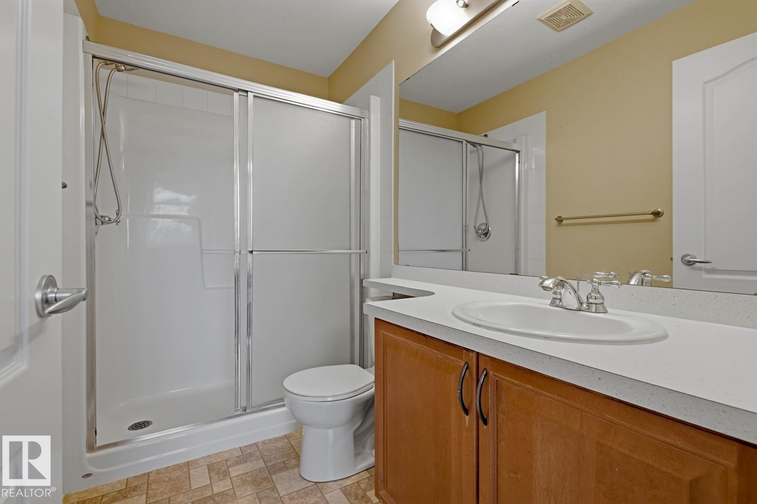 11612 11 Av Sw Property Photo 16