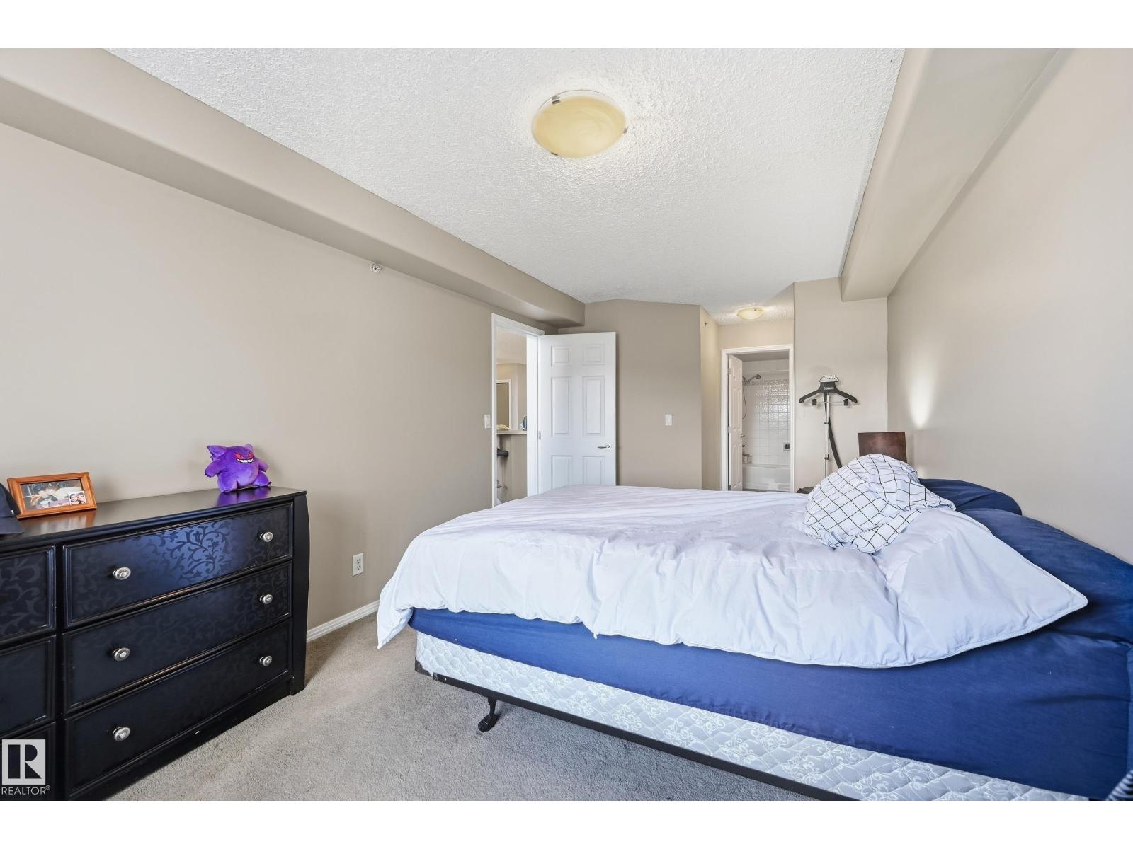 #429 9704 174 St Nw Property Photo 12