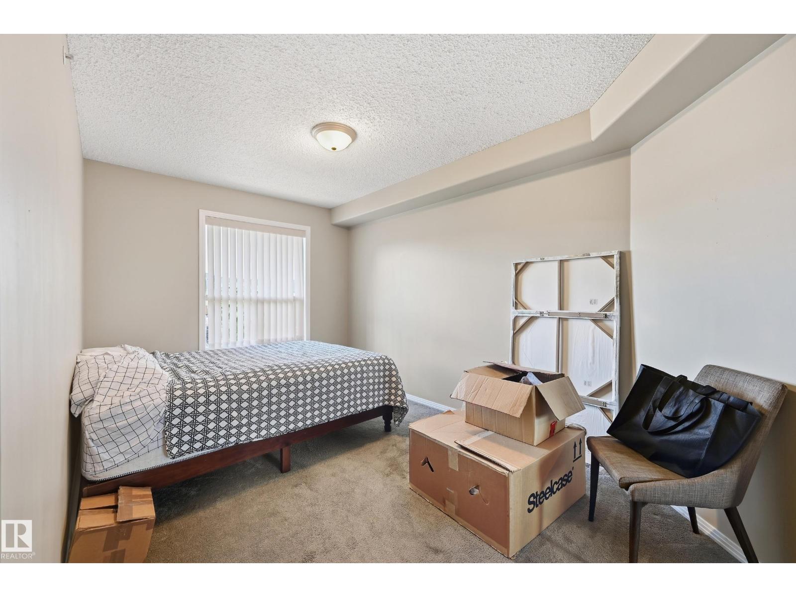 #429 9704 174 St Nw Property Photo 16
