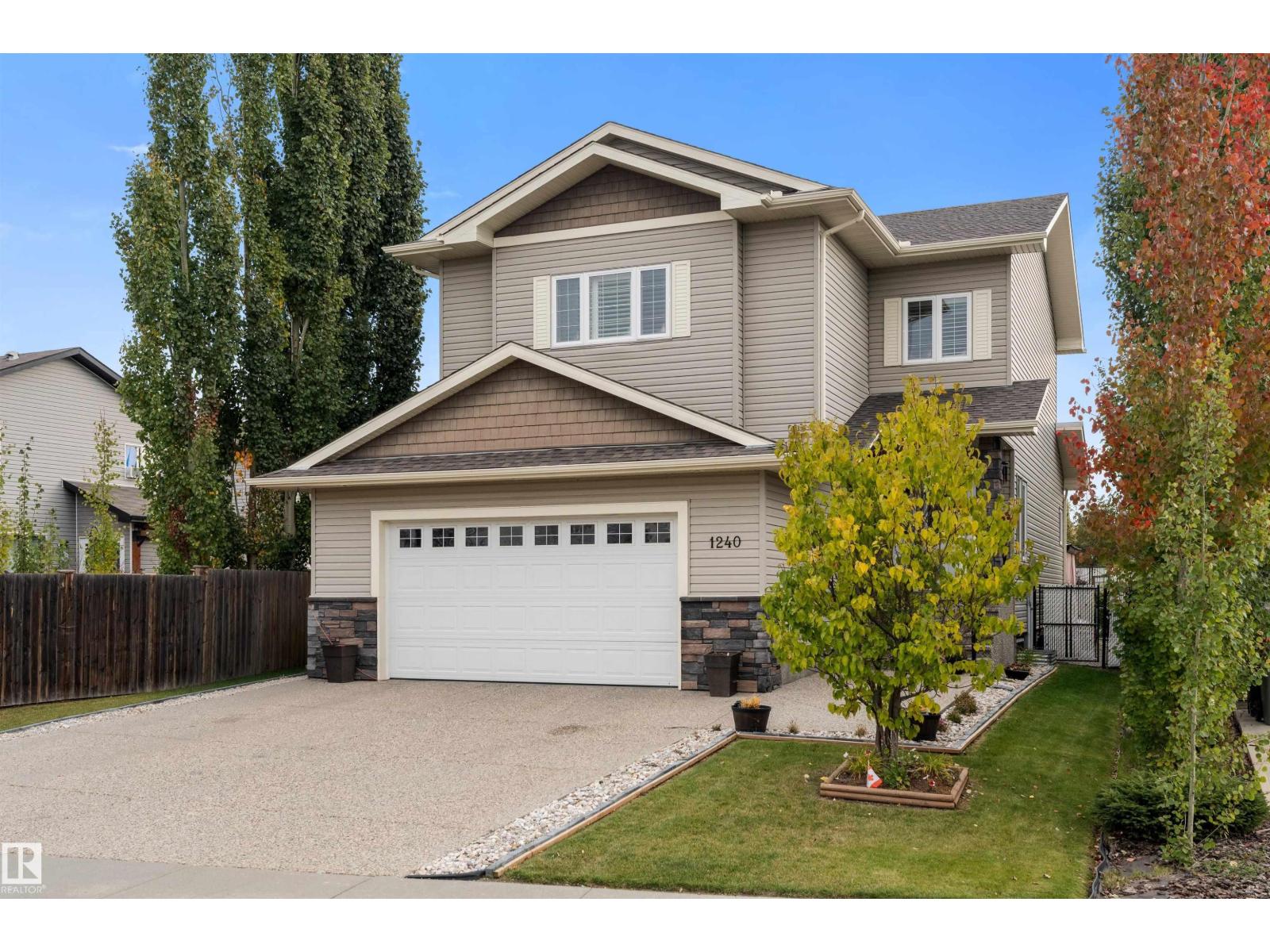 1240 Westerra Cr Property Photo 4