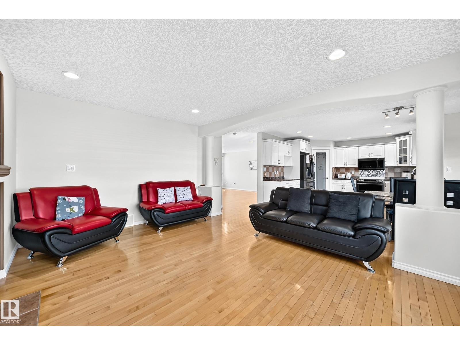 11832 173 Av Nw Property Photo 16