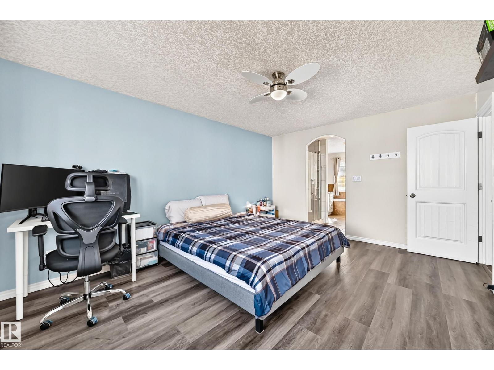 11832 173 Av Nw Property Photo 39