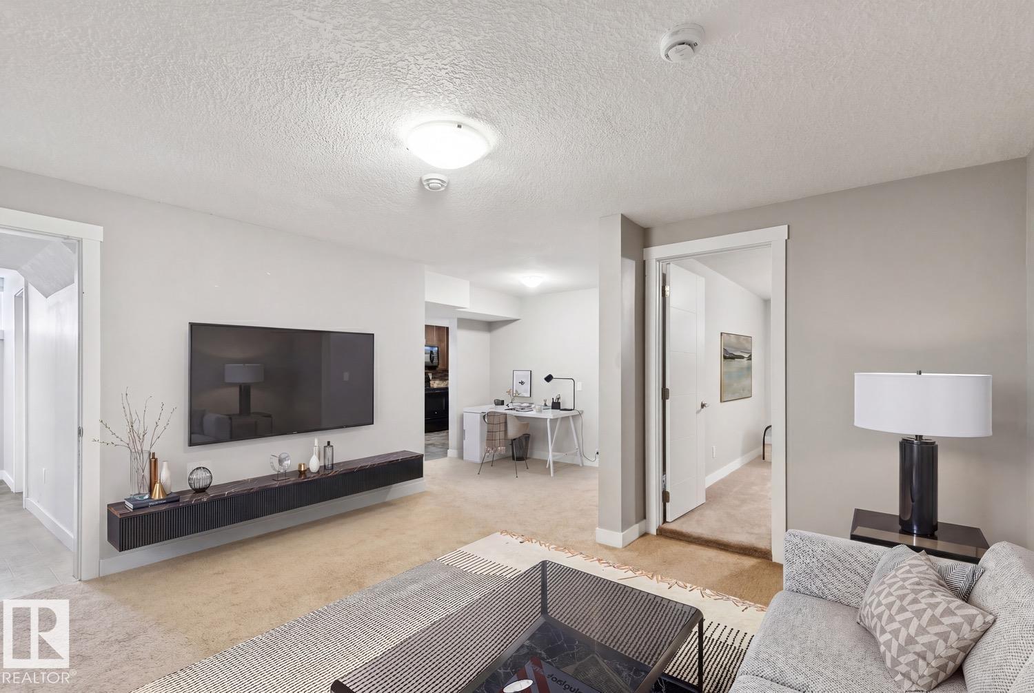 11451 48 Av Nw Property Photo 14